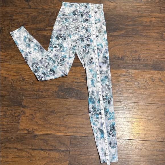 Lululemon align leggings - Picture 6 of 9